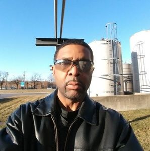 Meet your Posher, Victor